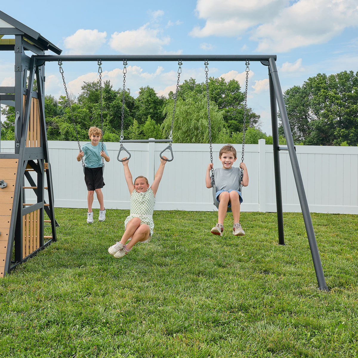 Atlas Steel Swing Set with Monkey Bars