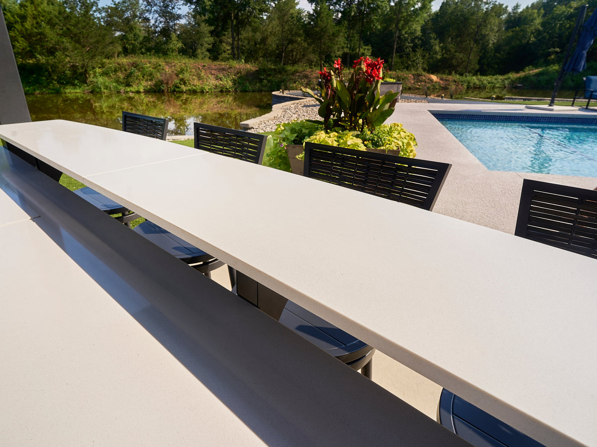 Edgemont Bay | U-Shape Outdoor Kitchen with Bar Seating, Griddle & Pizza Oven