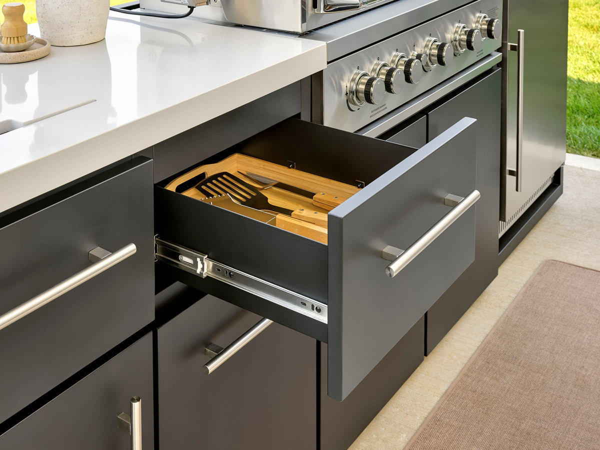 Emory | 9-Foot Outdoor Kitchen Island with Built-In Griddle